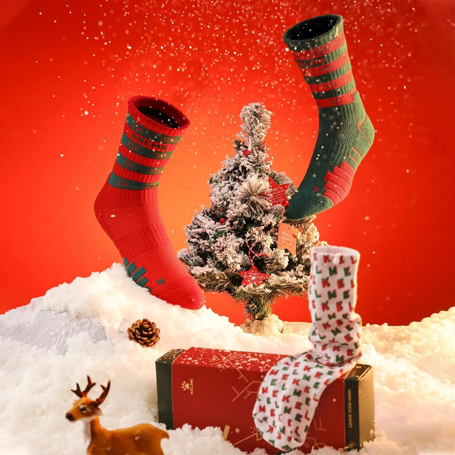 KELME Christmas Edition Sports Socks 3 Pairs Crew Socks Sports Warm Socks for Holiday Gift